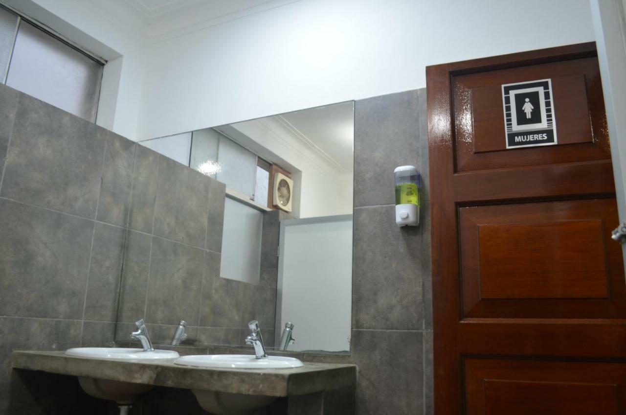 Andes Backpackers Hostel Lima Luaran gambar